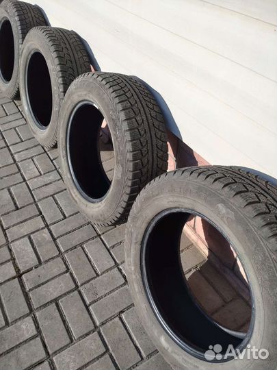 Gislaved Nord Frost 5 225/65 R17 102T