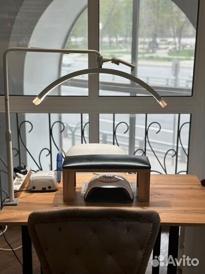 Ищу сотрудников мастера маникюра