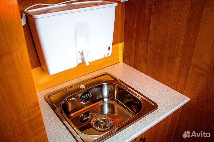 Вагон-дом на шасси