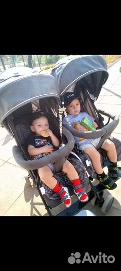 Коляска для двойни