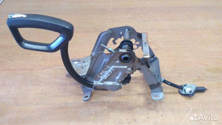 Ручка стояночного тормоза Каптива