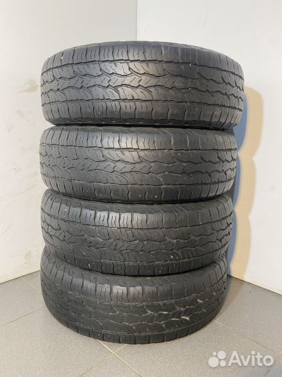 Dunlop Grandtrek AT5 215/70 R16 100T