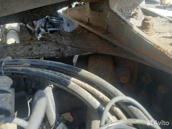 Траверса рамы поперечная Volvo FH