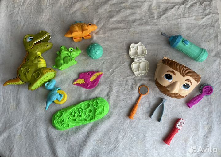 Наборы стоматолог и динозавры play doh