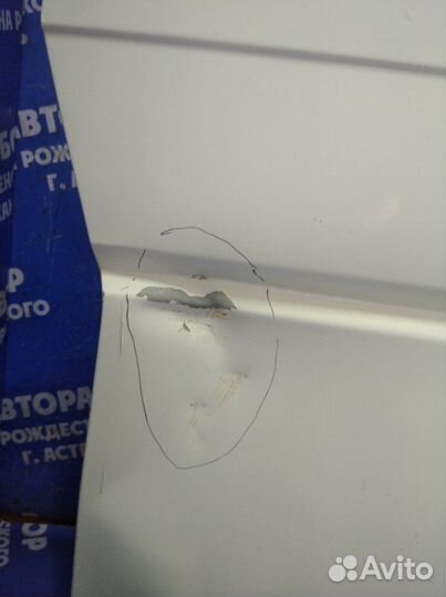 Передняя правая дверь. Volkswagen Transporter