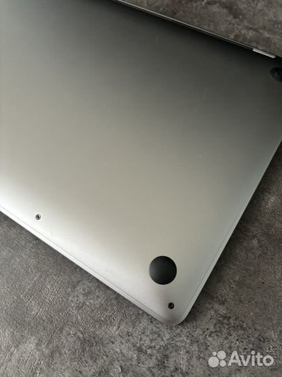 Apple MacBook Pro 13 2020 m1 8gb 256 93%