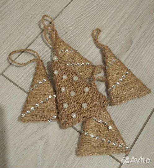 Елочные игрушки