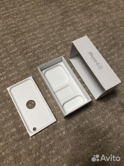 Коробка от iPhone