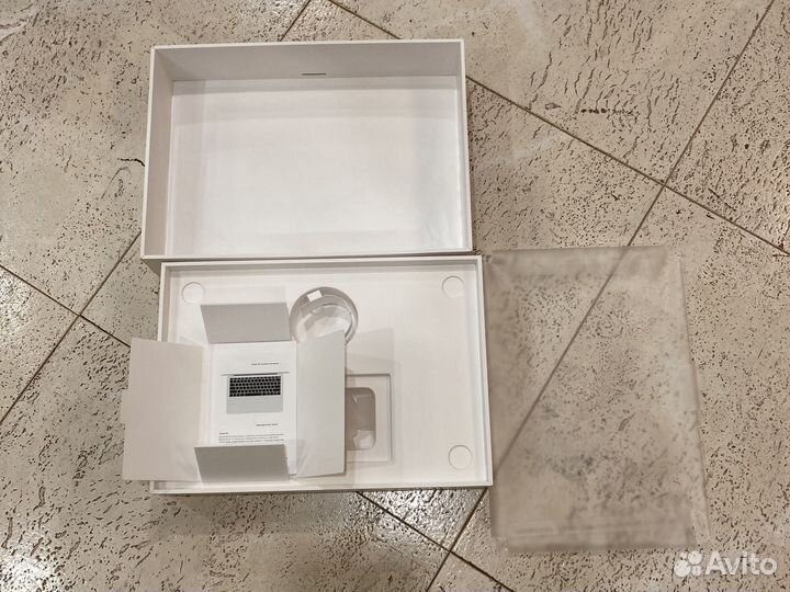 Коробка от macbook air 13