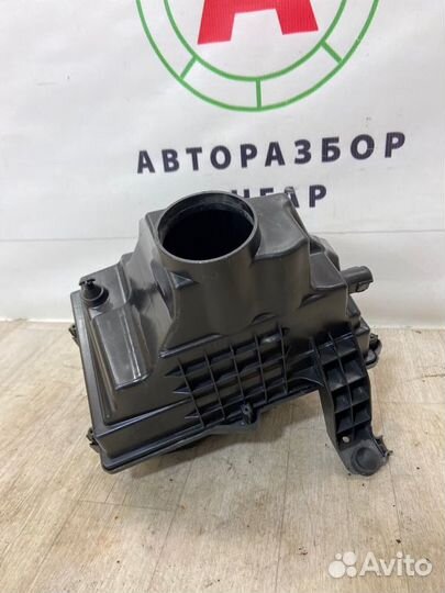 Корпус воздушного фильтра Ford Focus qqdb (1.8)