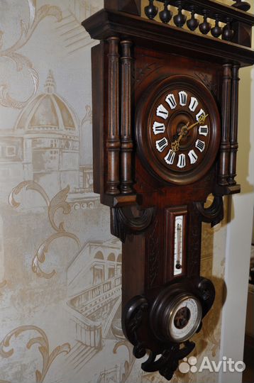 Часы настенные старинные с барометром