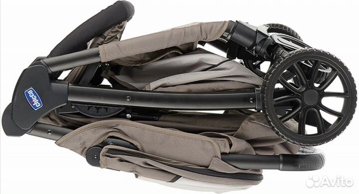 Прогулочная коляска chicco