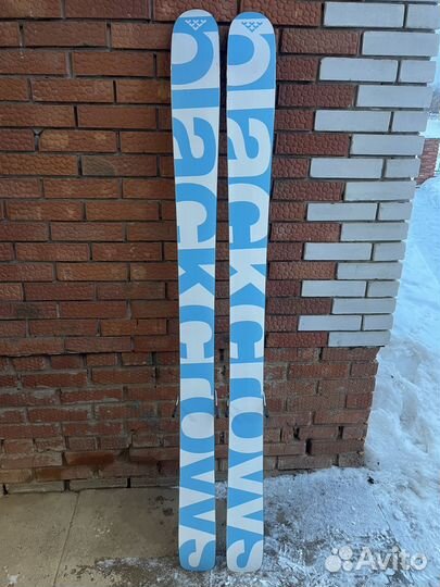 Горные лыжи для фрирайда