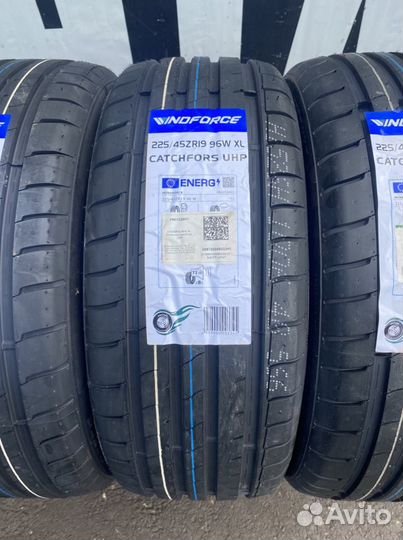 Windforce Catchfors UHP 225/45 R19