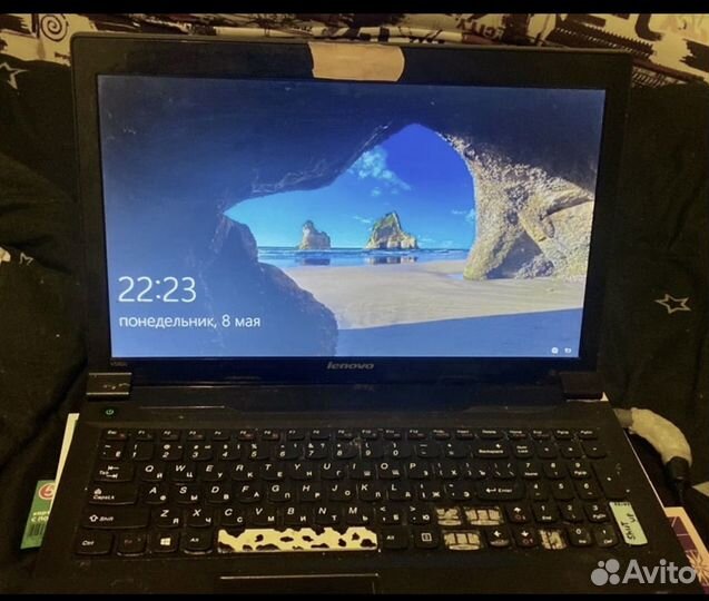 Ноутбук Lenovo на запчасти или под ремонт