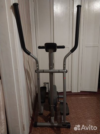 Эллиптический тренажер