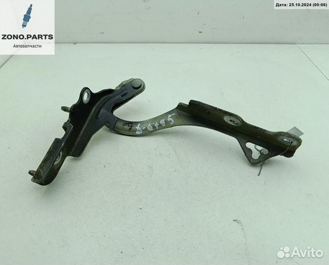 Петля капота левая 9639584380 на Citroen C2