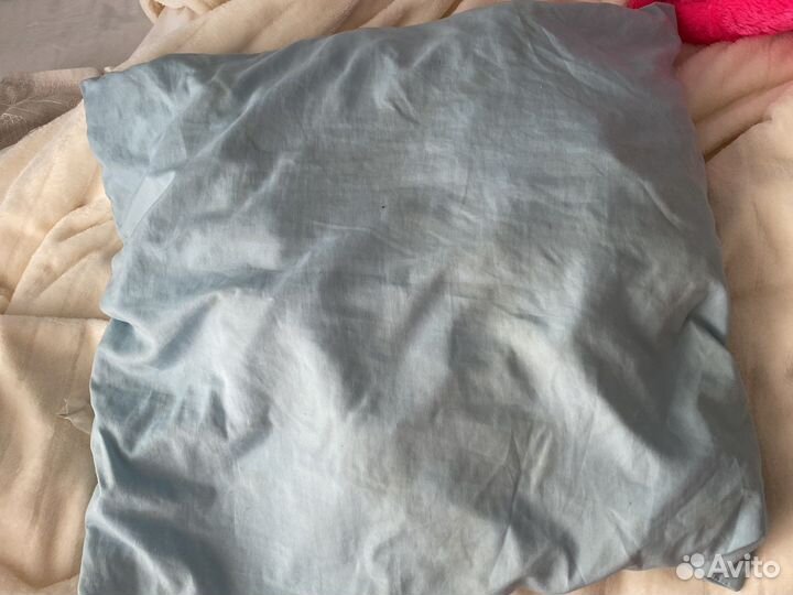 Подушки пух и шторы