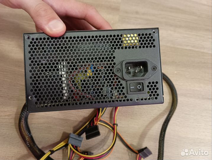 Блок питания 600w cougar vte