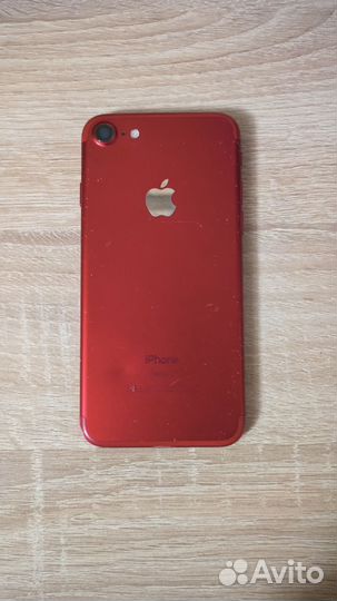 Телефон iPhone 7