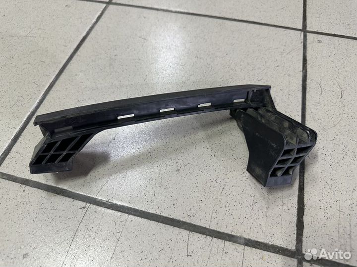 Направляющая заднего левого стекла Солярис