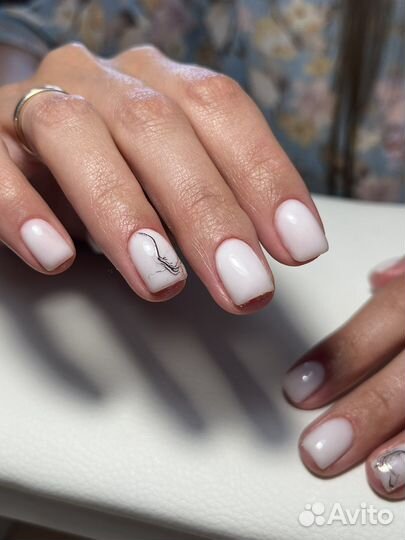 Маникюр