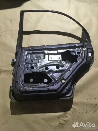 Дверь задняя правая Kia Shuma