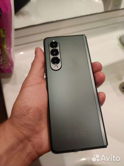 Samsung Galaxy Z fold 3
