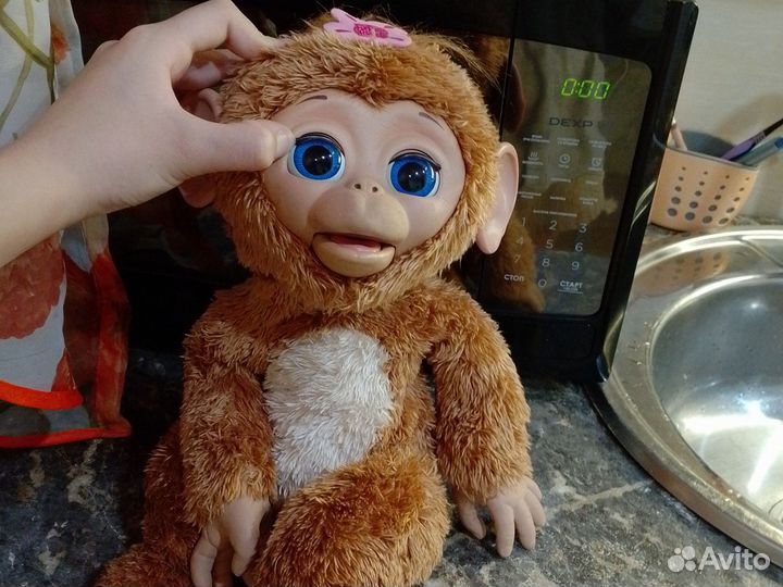 Интерактивная игрушка обезьянка