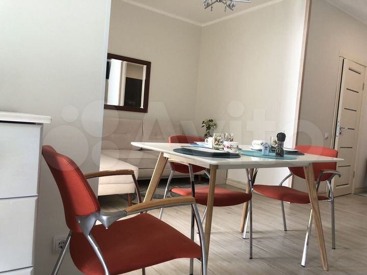 1-к. квартира, 42 м², 2/9 эт.