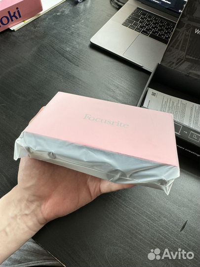 Focusrite scarlett 2i2 4th gen новый