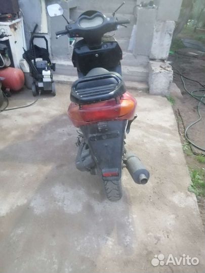 Продам скутер v5