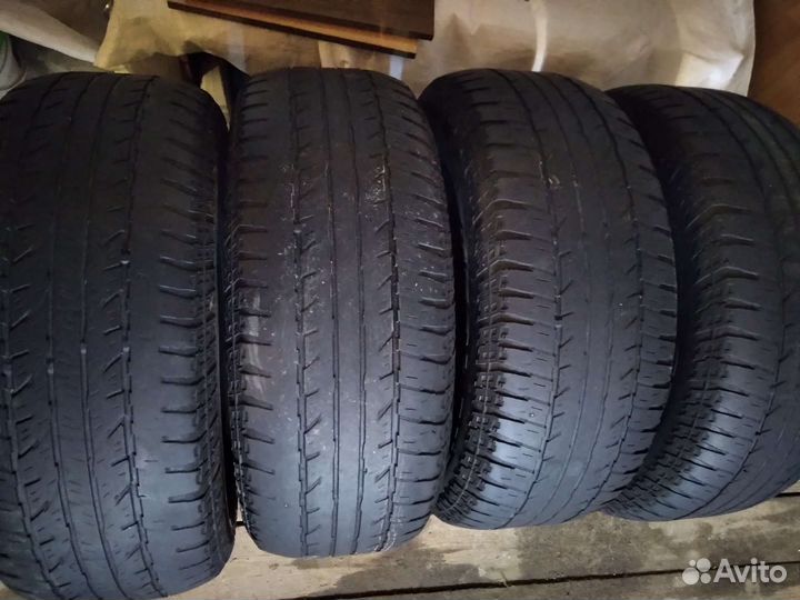 Yokohama Geolandar A/T G015 265/65 R17