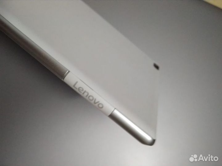 Планшет lenovo