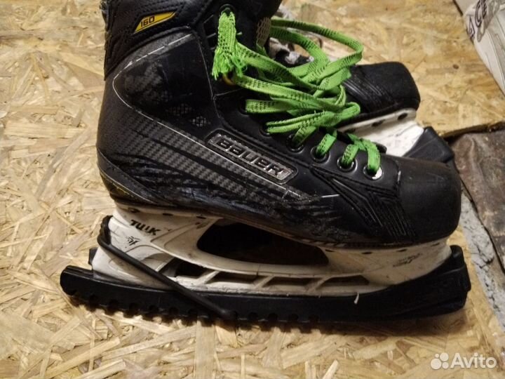 Хоккейные коньки bauer 39