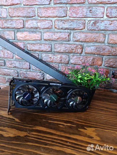 Видеокарта r9 280x3gb