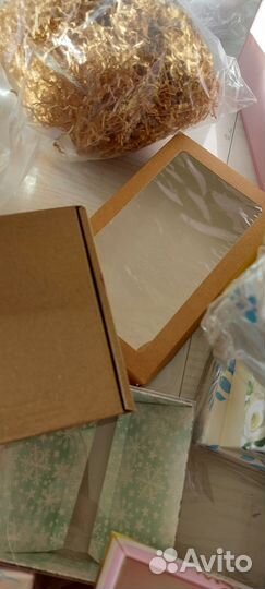 Коробки подарочные новые