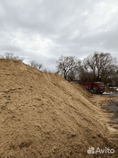 Песок карьерный в наличии с доставкой