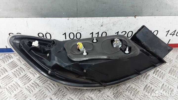 Фонарь задний правый Mazda Mazda3/Mazda3 MPS