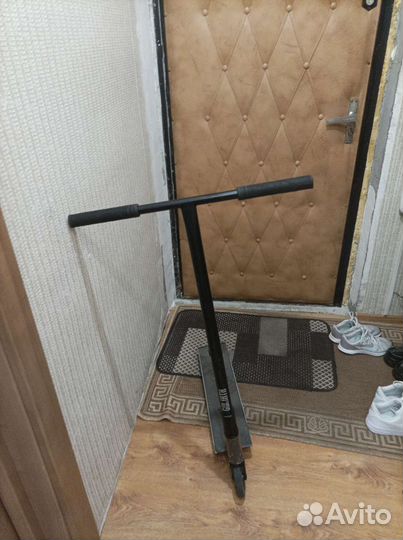 Трюковой самокат tech team Goliath