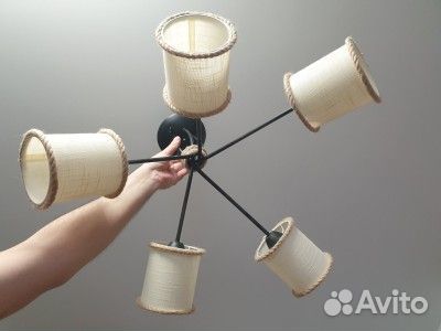 Люстра потолочная подвесная бу.Состояние новое