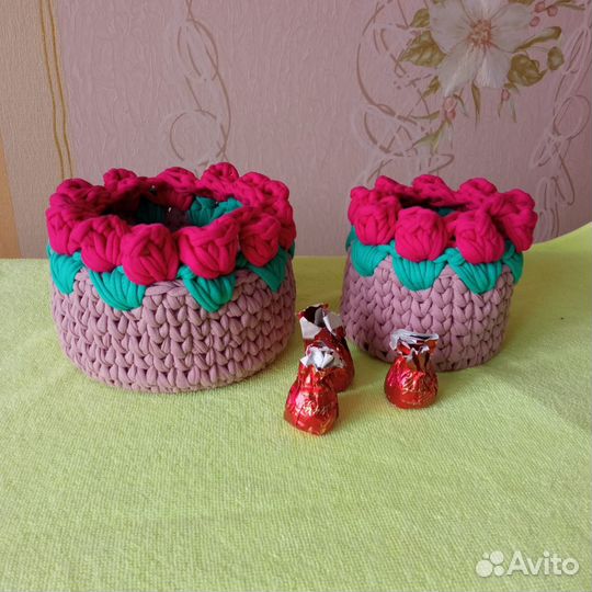 Вязаные корзинки