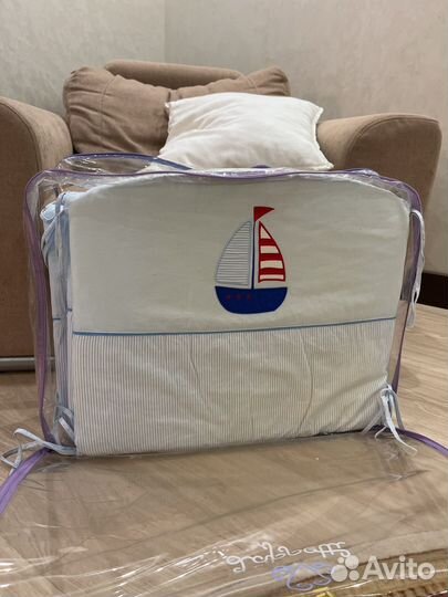 Бортики и постельное белье для детской кроватки