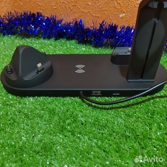 Зарядная станция 3 в 1 Multi-function Charging Sta