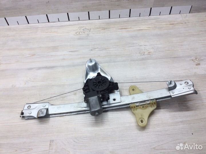 Стеклоподъемник электр. передний левый Renault