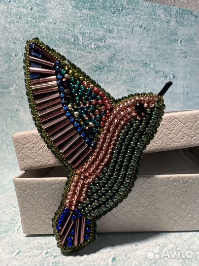 Броши из бисера Колибри