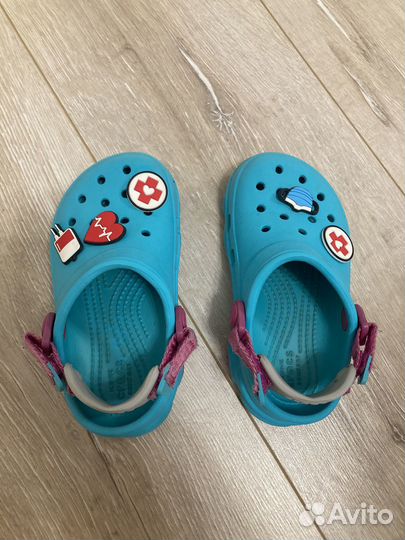Crocs