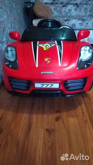 Детский электромобиль