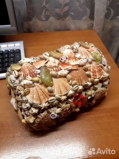 Шкатулка из ракушек