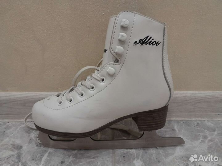 Коньки детские